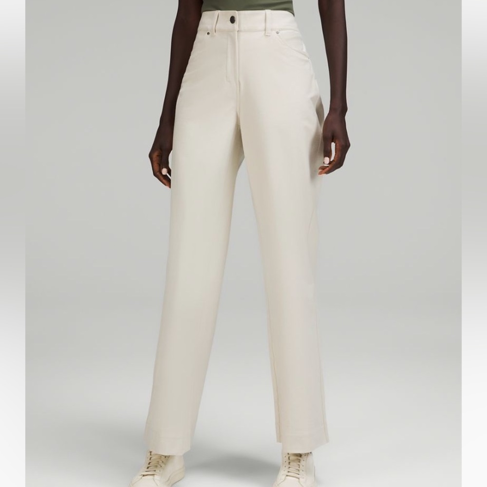 Lululemon City Sleek High Rise Wide Leg pant in Natural Ivory color, size 26
